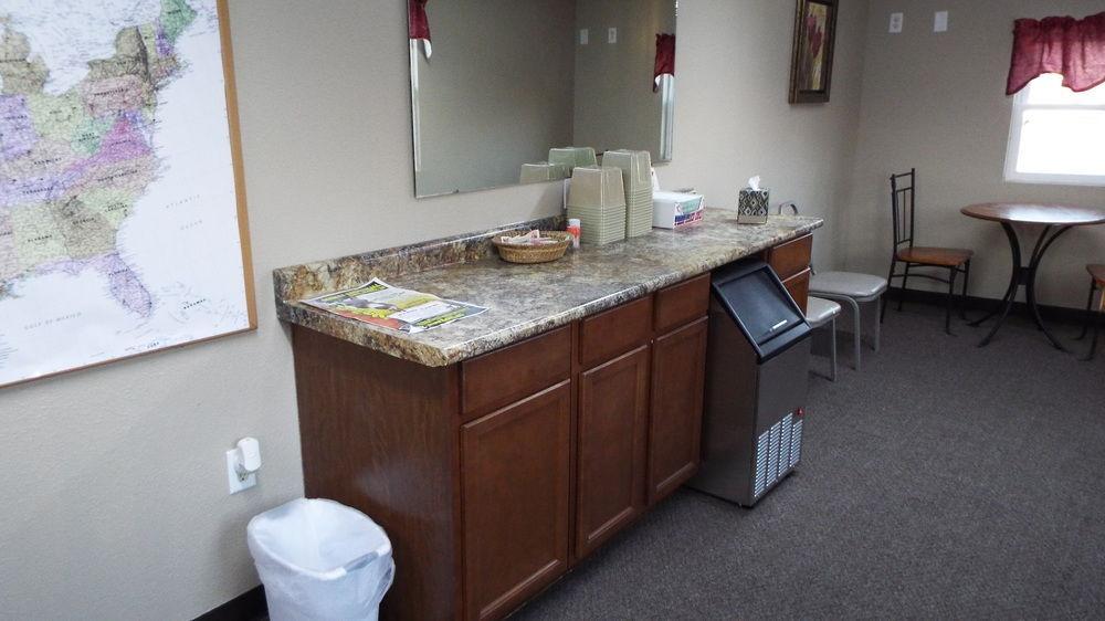 Modern Motel Vinton Экстерьер фото