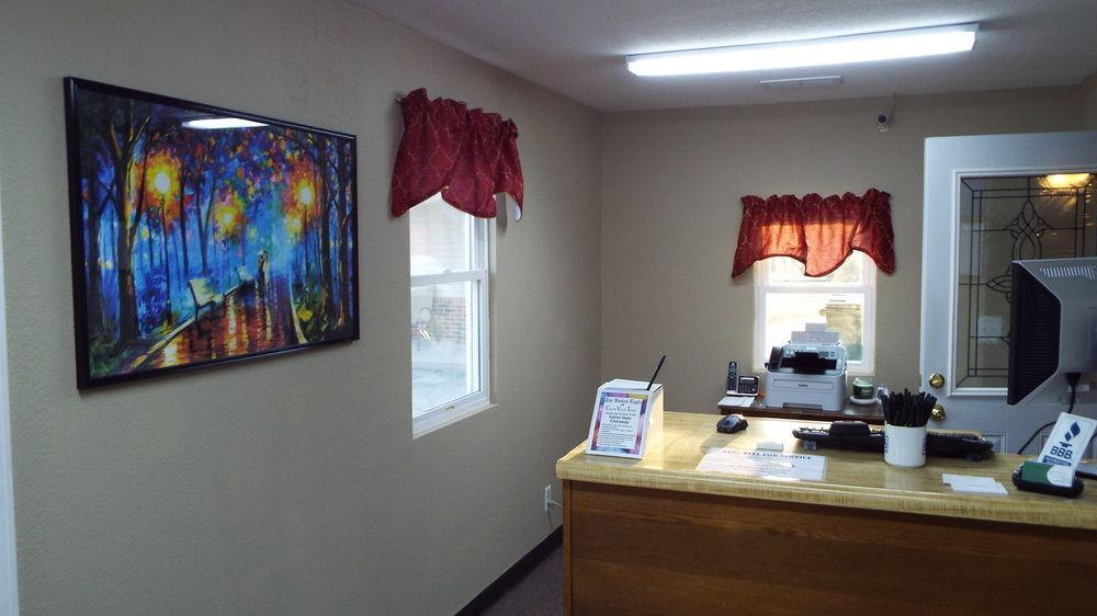 Modern Motel Vinton Экстерьер фото